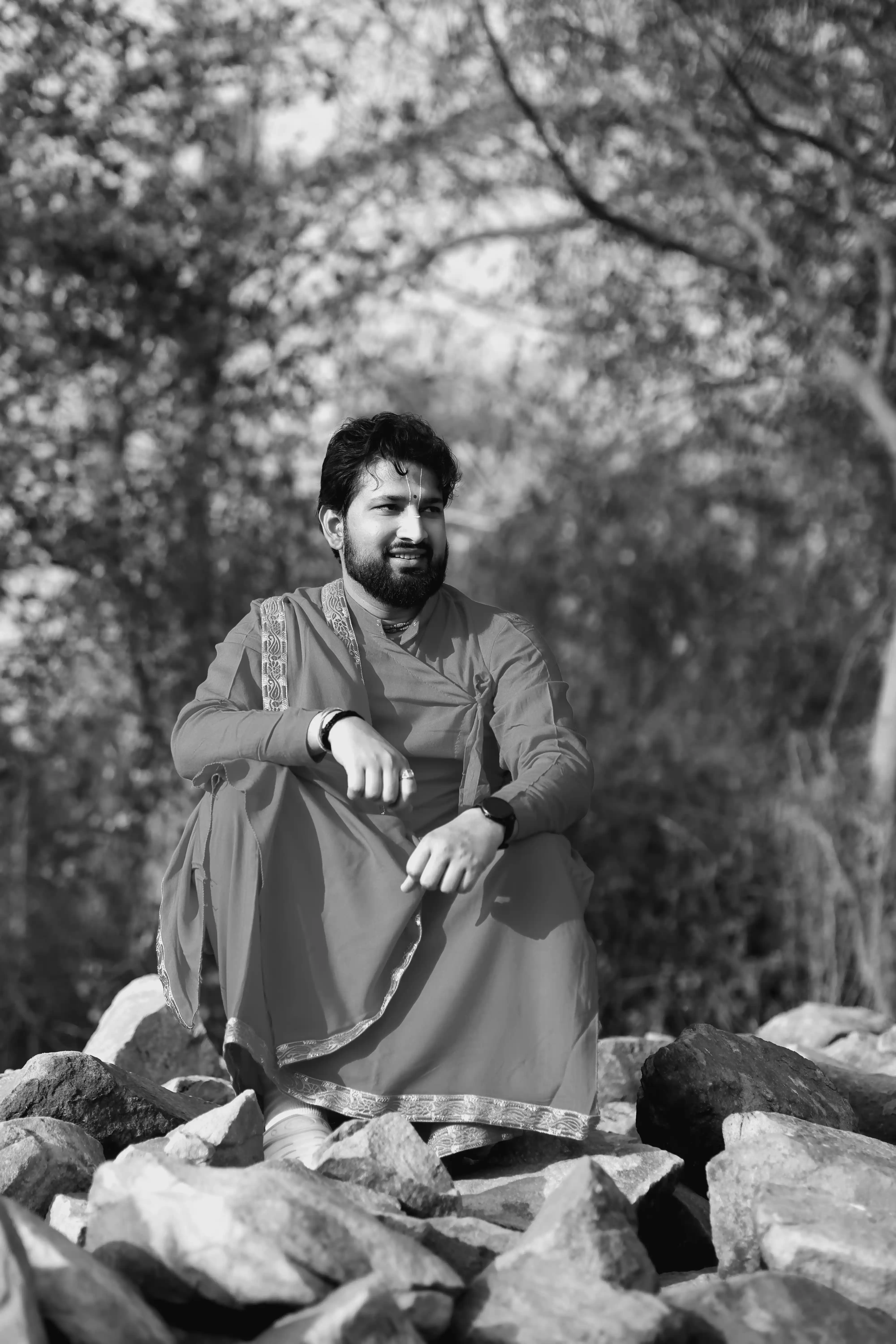 Sacred Glimpses of Guru Ji